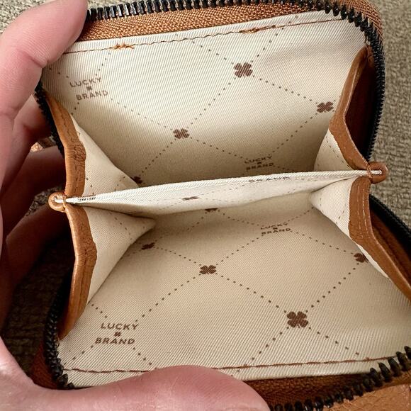 LUCKY BRAND Brown Tan Pebbled Faux Leather Bifold Wallet ZipAround Change Pocket - Picture 12 of 14